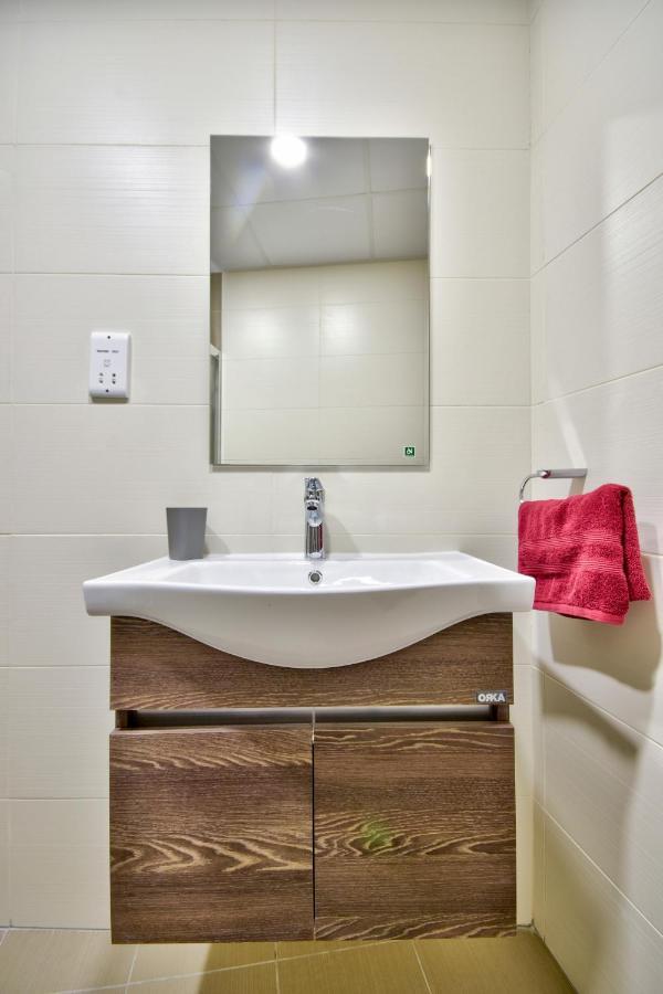 Central Suites St. Julian'S Zimmer foto